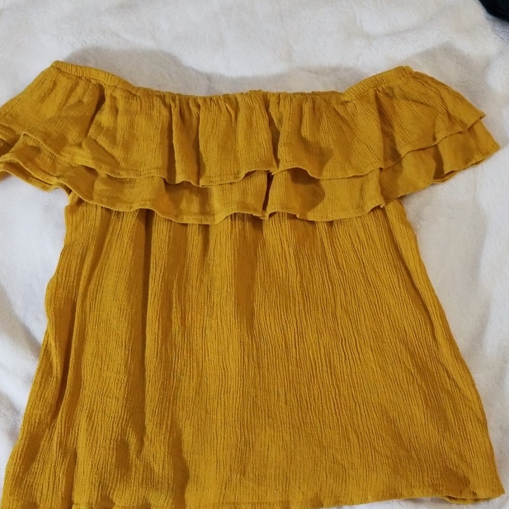 Mustard off the shoulders shirt